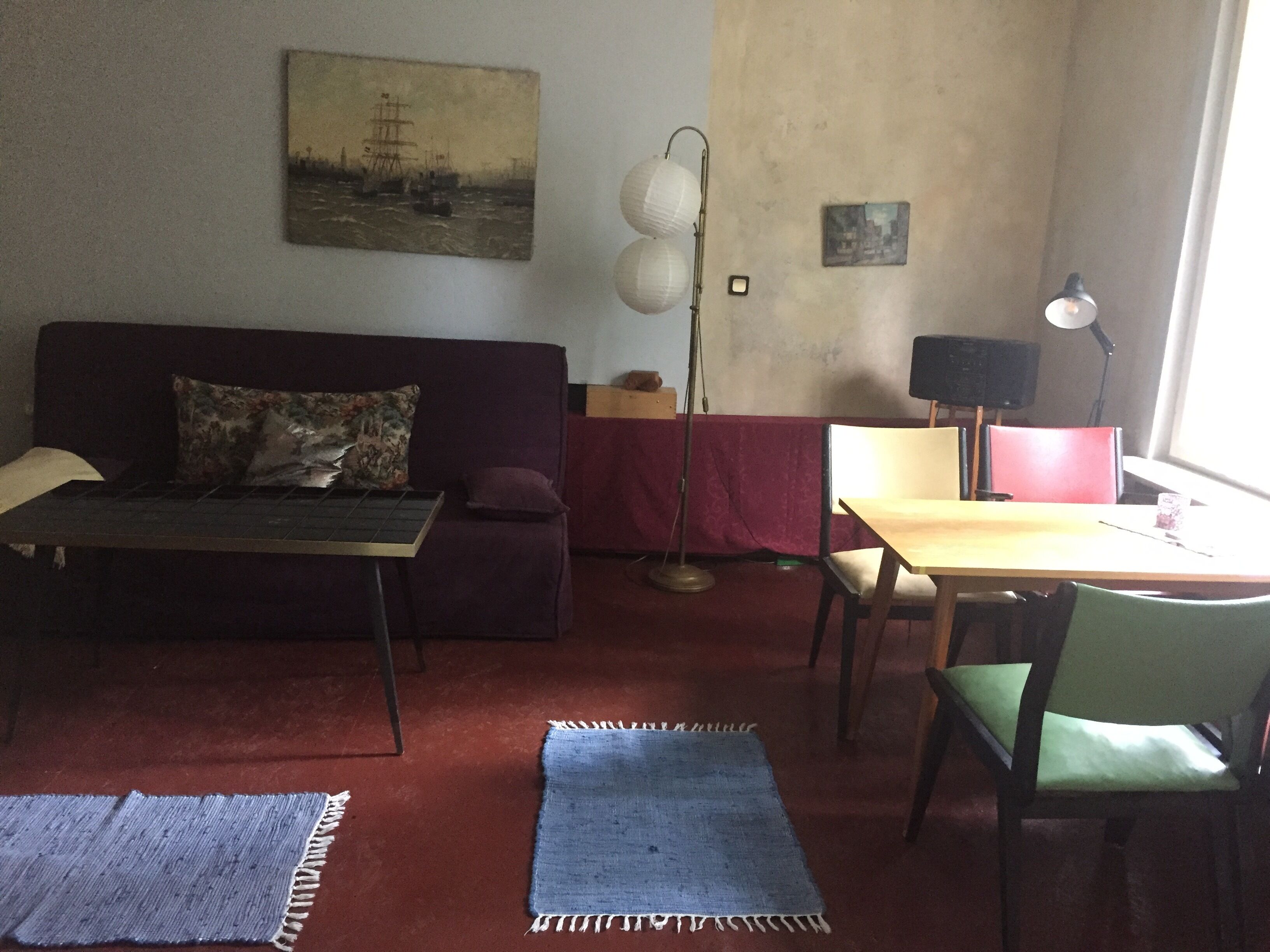 Ah, Villa West in Berlin's green city center is waiting for dear guests at times