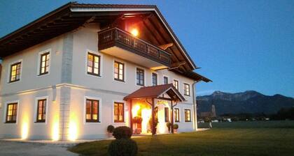 appartements Confort « Liesl » et piscine avec une vue fantastique dans le style alpin