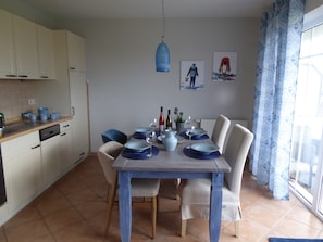 Dining - FEWO Ostseeblau, pure relaxation near the beach, for up to 4 people (Barendorf)