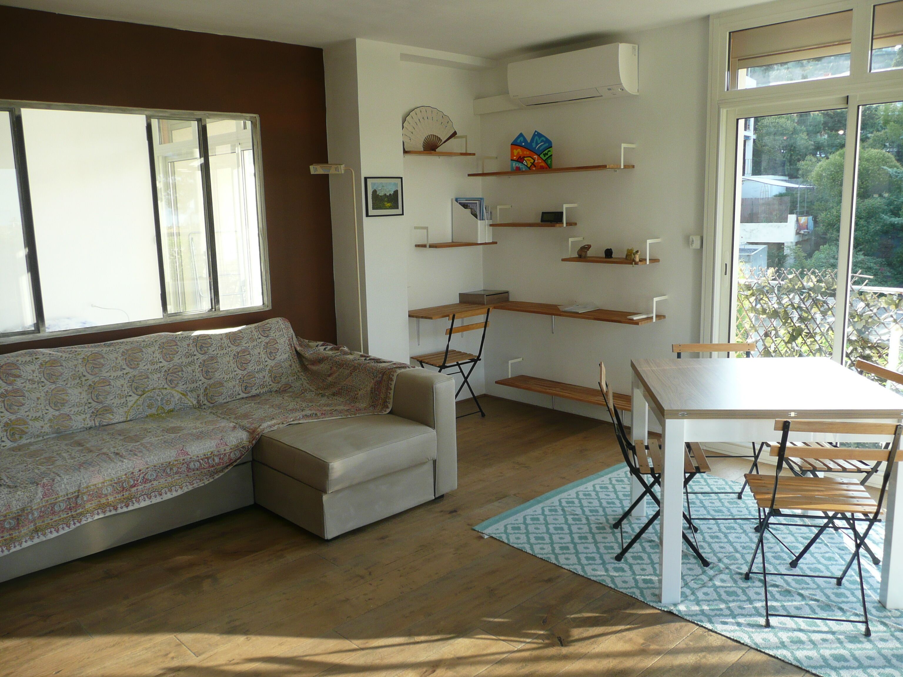 Cassis - lovely apartment very bright, downtown, sea and castle