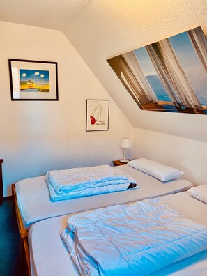 2 bedrooms, travel crib, WiFi - Pinne, Haus am Watt - Ferienwohnung Haus am Watt (Varel)