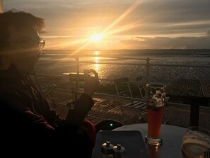 Outdoor dining - Pinne, Haus am Watt - Ferienwohnung Haus am Watt (Varel)