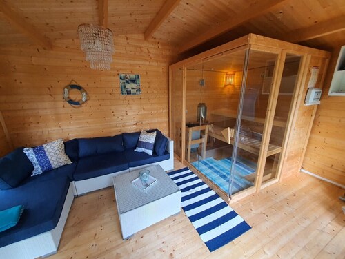 House Ekbacken between Kalmar and Karlskrona in the Kingdom of Crystal - price all inclusive!