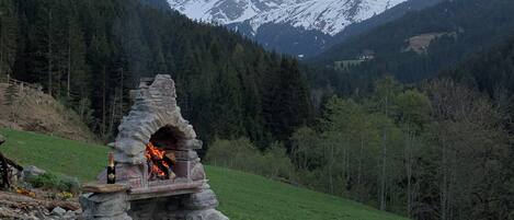 Enceinte de lâhĂ©bergement