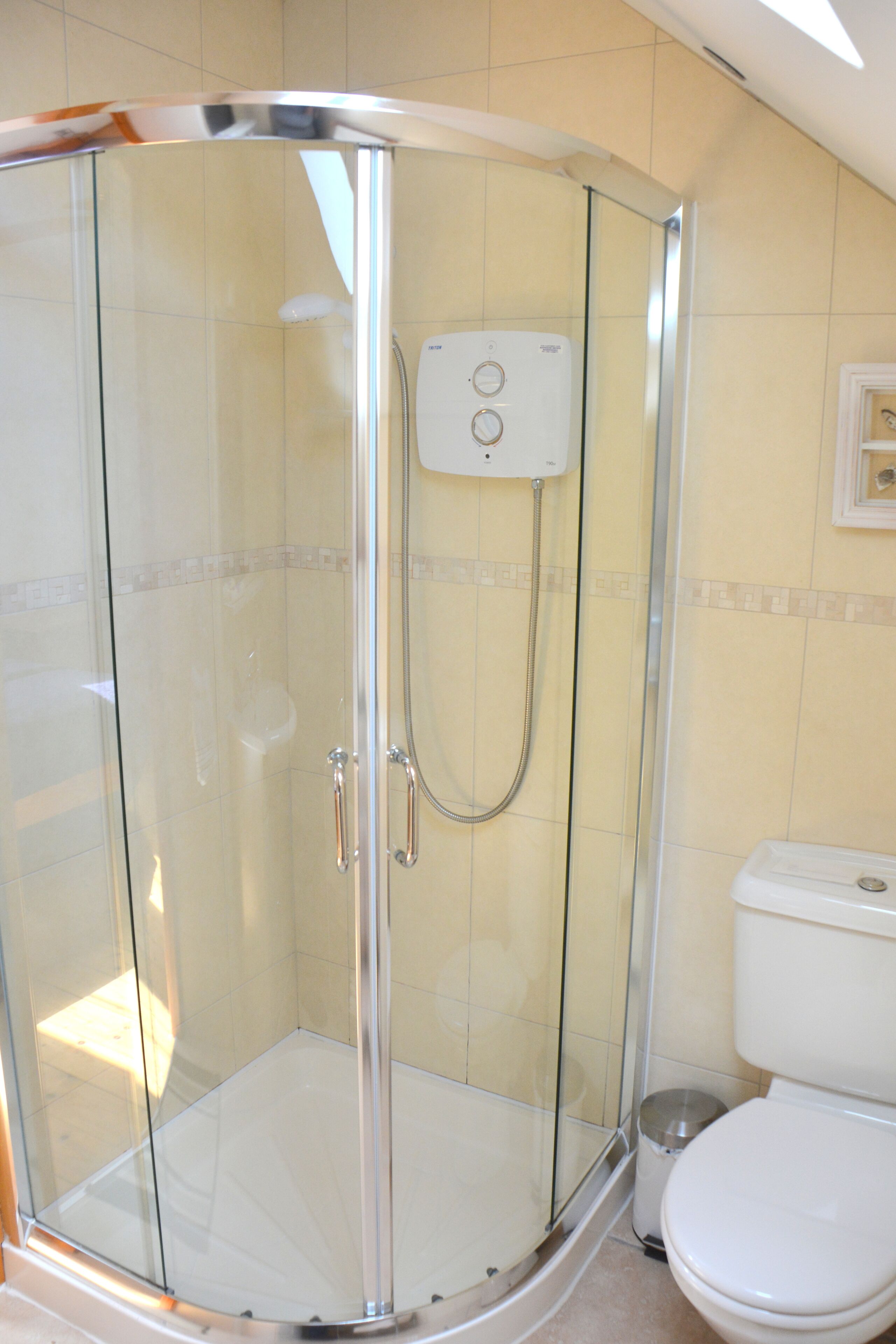 Beautifully Restored Coach House In Woodlands Overlooking The Suir Estuary