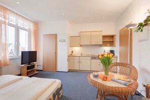 1 Schlafzimmer, Reisekinderbett, WLAN, Bettwäsche
