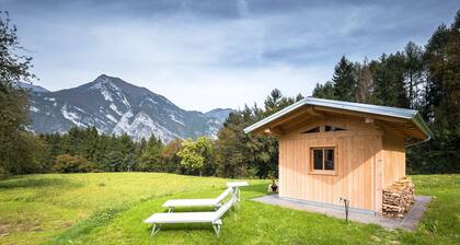 Superb hut in Val di Ledro to immerse yourself in nature.