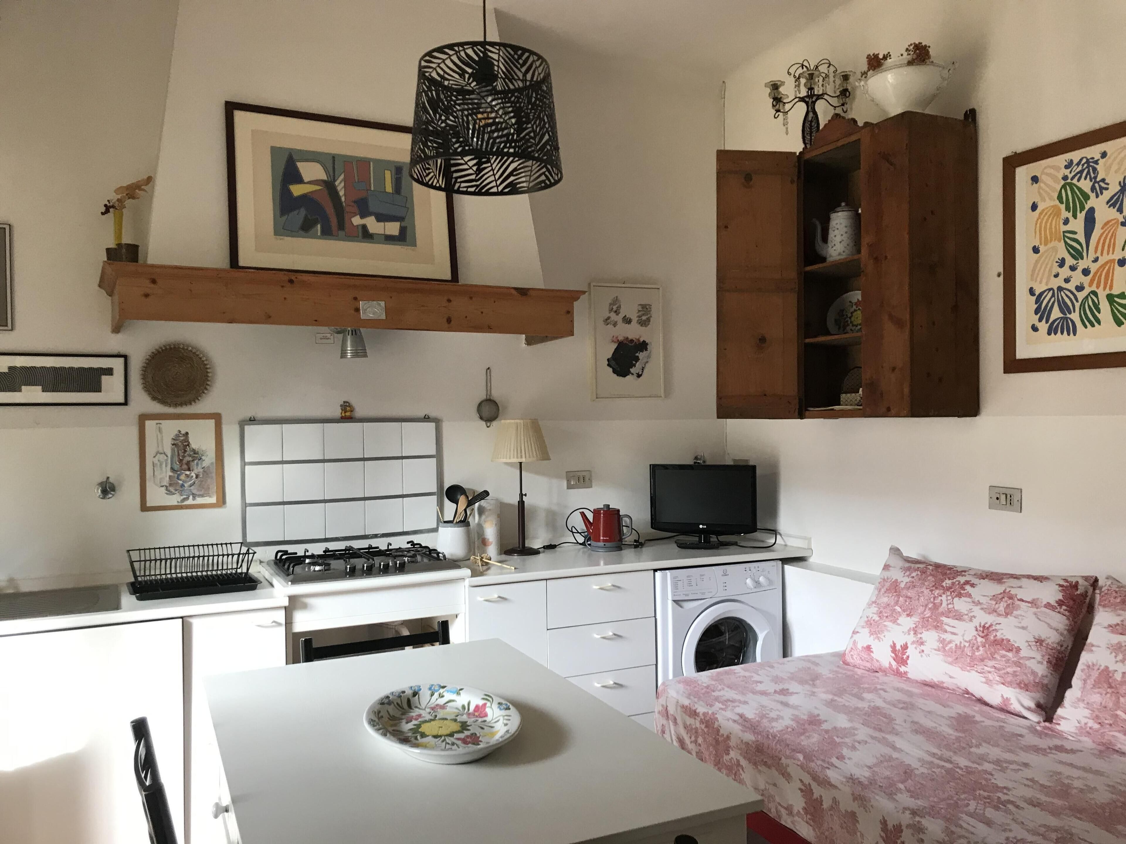 Central apartment-in silence and green of great charm