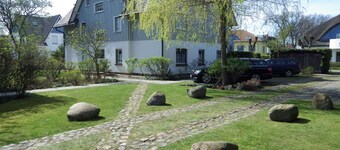 ground floor apartment with south-west terrace, central, near the beach