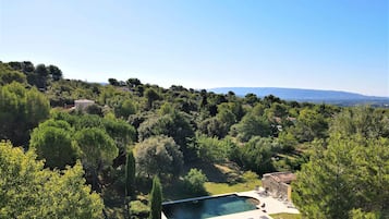 Piscine extérieure, piscine chauffée