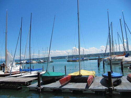 Enjoy holidays in a prime location in Konstanz, the holiday in the south right on the shore