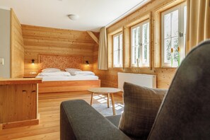 3 Schlafzimmer, Bügeleisen/Bügelbrett, kostenloses WLAN, Bettwäsche