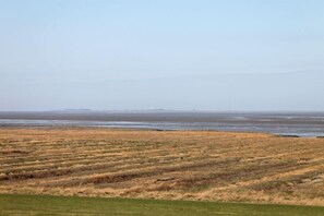 In StrandnĂ€he, StrandtĂŒcher