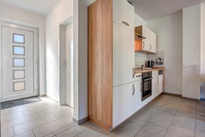 Frigorífic, microones, forn i rentaplats