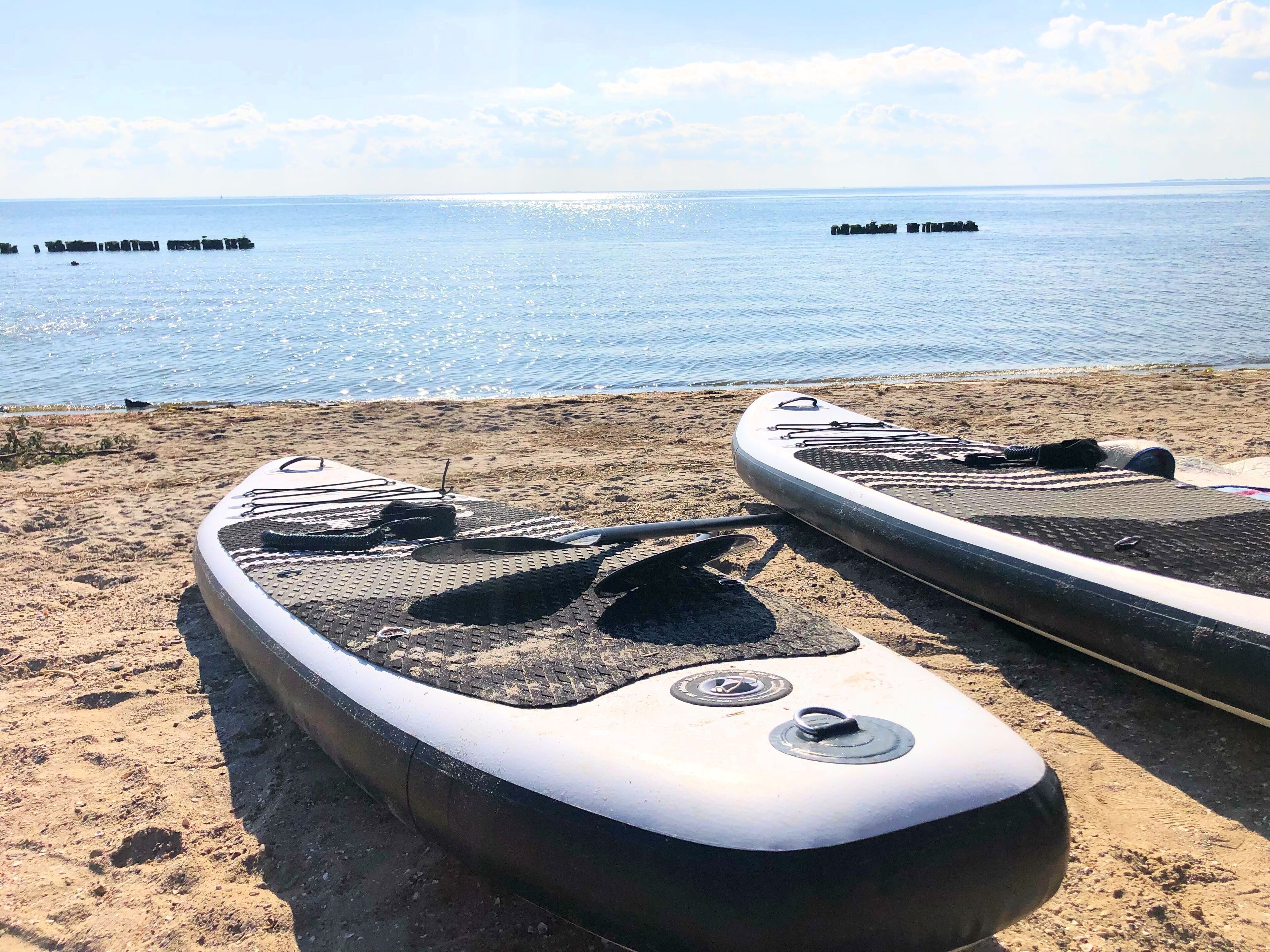 Beach nearby, sun loungers