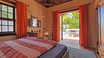 3 chambres, fer et planche Ă repasser, Wi-Fi gratuit, draps fournis