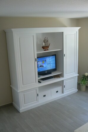 Interior - New holiday home by the forest. Baltic Sea in 2 minutes. Achterwasserblick. (Kölpinsee)