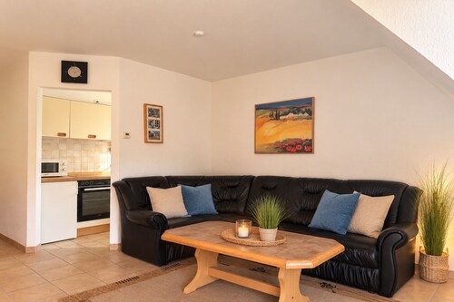 Sturmmöwe Vacation Rental · South-facing balcony with a view of the dike · Just 100 m from the beach