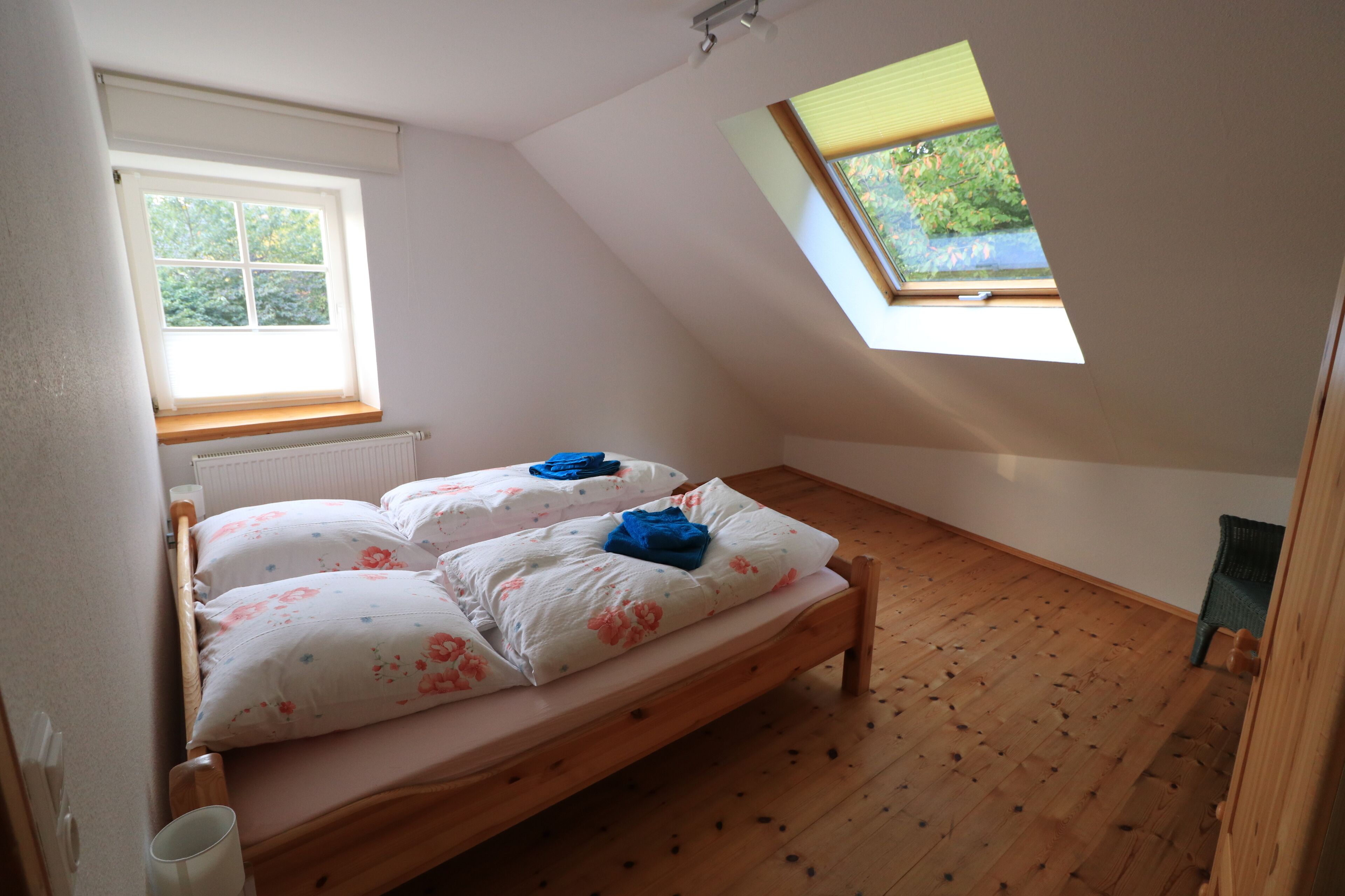 3 chambres, fer et planche à repasser, lit parapluie, Wi-Fi gratuit