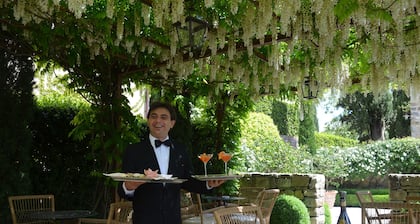 Casa Francesca, apartment Lavender, unique panoramic view, fantastic pool,