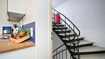 冰箱、微波炉、炉灶、洗碗机