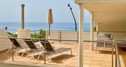 Villa, eigener Pool, Internet, nah am Meer, Innenhof, Top Ausstattung.