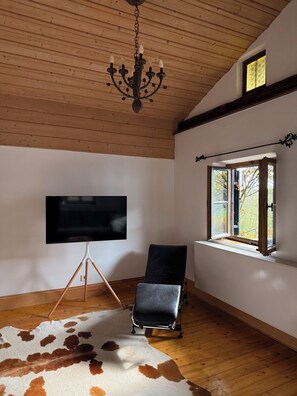 Interior - Charming farmhouse on Lake Chiemsee (Gollenshausen)