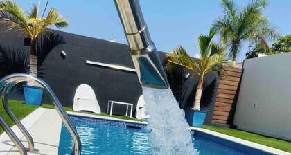 VILLA DE LUXE AVEC PISCINE CHAUFFĂE Ă MASPALOMAS