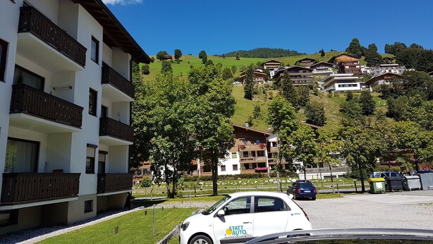 Unclassified image, 1 of 48, button - Top location incl. Joker Card/Guest Mobility Ticket, WLAN, close to World Ski Championship slope (400m) (Saalbach-Hinterglemm)