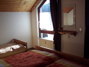 2 habitaciones y wifi gratis 