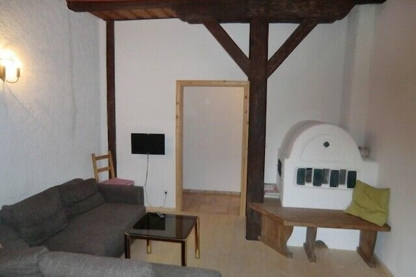 Kachelofen u. Couch