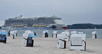 Penthouse vacation apartment "Auszeit" 100 m from the center. Beach, preferably with dog, WLan incl.