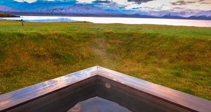 Spacious and comfortable house at the shore