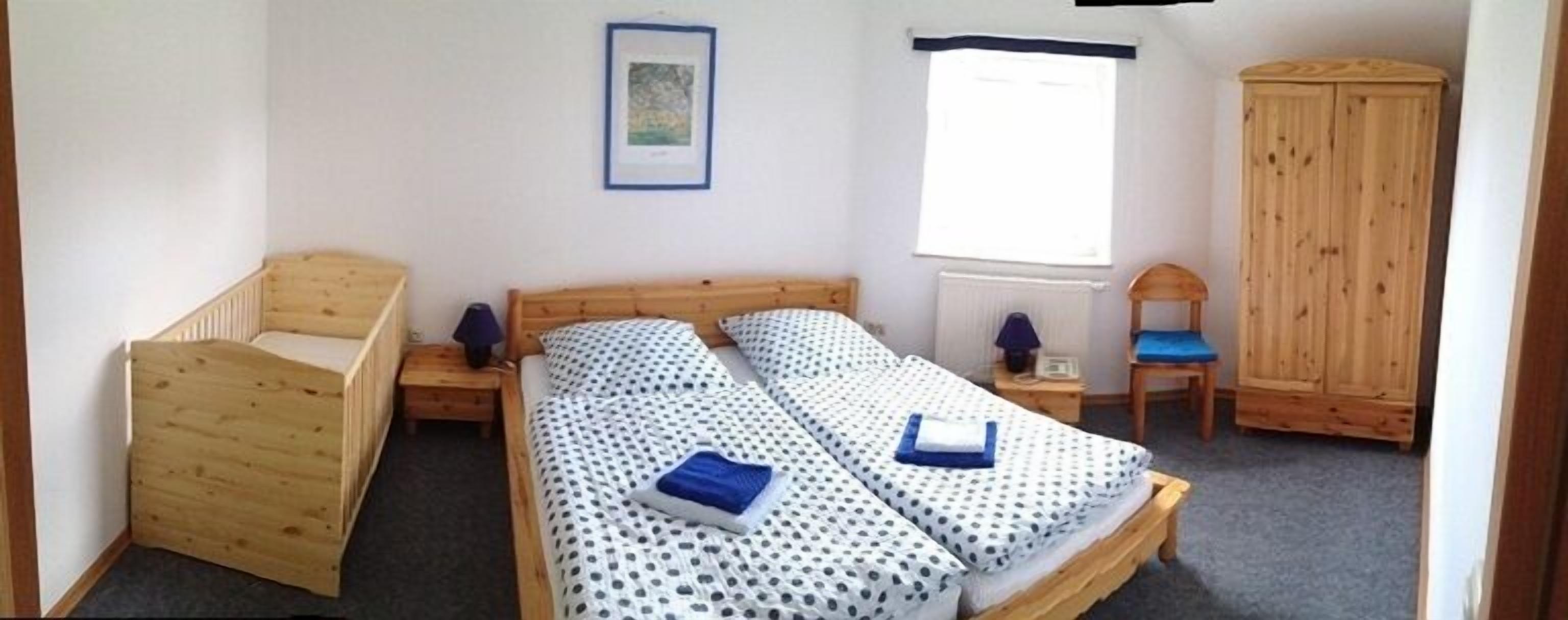 Apartment (85 + 115 sqm) for up to 6 (+2) Pers. Rest in Farm 2 + 3 bedrooms