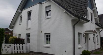 Comfortable dream house + 150m to the beach + south terrace + beach chair + dogs welcome