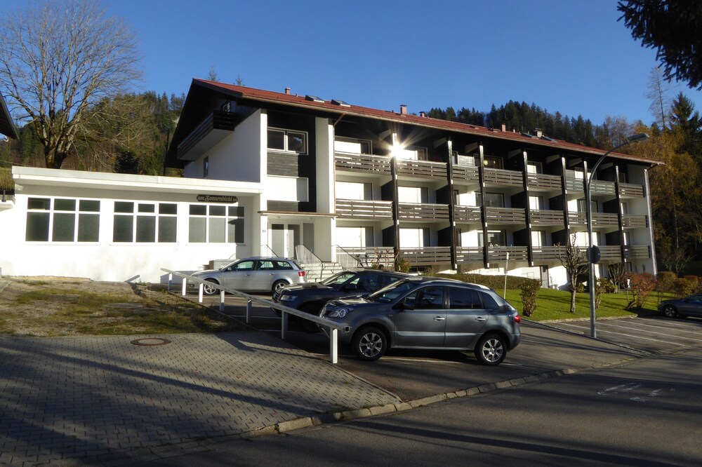 Apartment 2-3 people in Oberstdorf - Tiefenbach swimming pool, sauna, WiFi, balcony.
