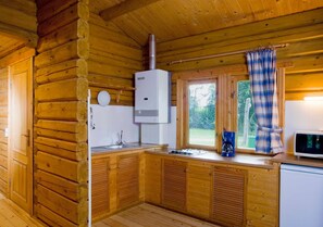 Jääkaappi, mikroaaltouuni