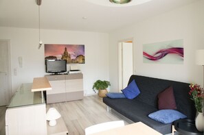 TV, books, stereo