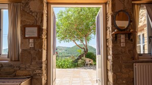 Interior - Beautiful Family Villa With Heated Swimming Pool And Stunning Sea/Mountain View (Kymi)