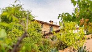 Exterior - Beautiful Family Villa With Heated Swimming Pool And Stunning Sea/Mountain View (Kymi)
