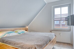 1 bedroom, free WiFi, bed sheets - Schmidt-each other apartment 9 (Norderney)