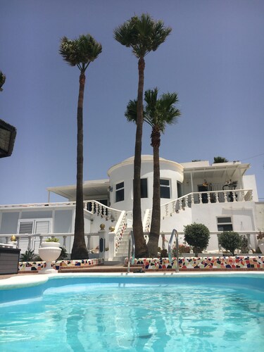 Villa with sea view 190,-€ per day