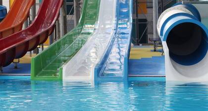 Beautiful Wood house: 170m², fenced garden, sauna, two fireplaces, wifi, next to forest