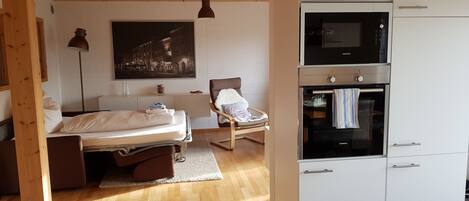 2 Schlafzimmer, Reisekinderbett, kostenloses WLAN, Bettwäsche