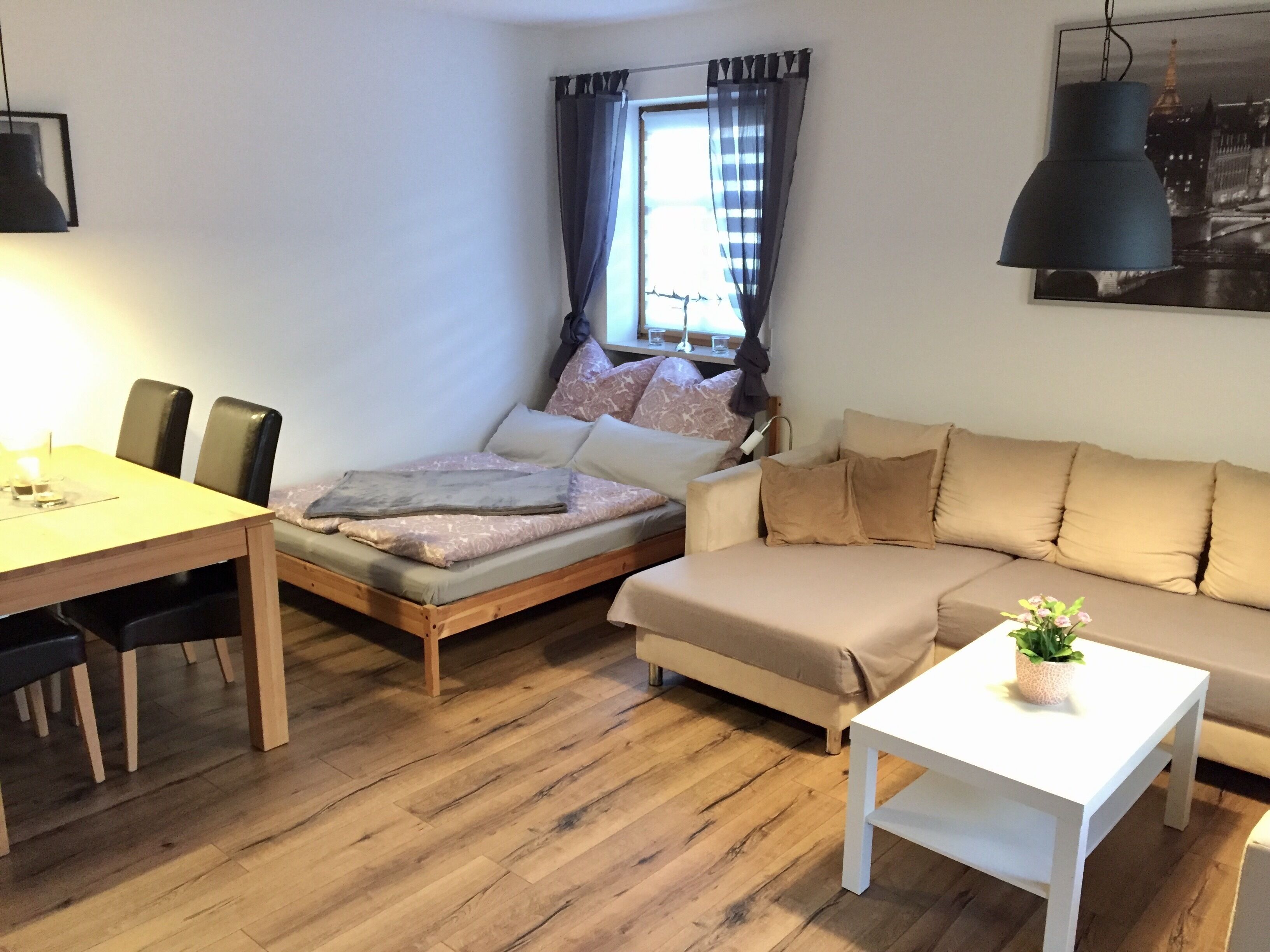 *** Modern apartment with terrace and garden in the heart of Rosenheim ***