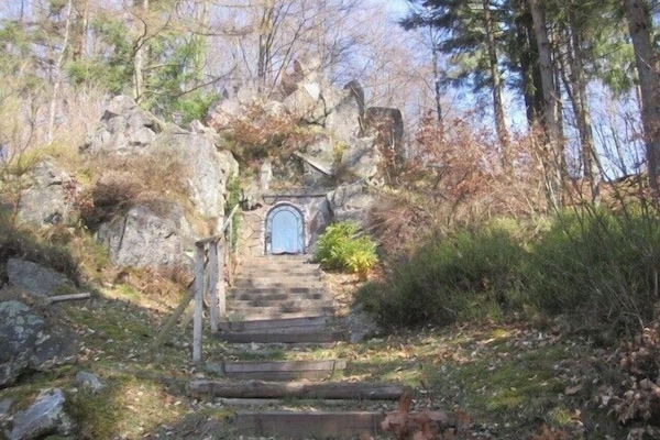 Fels am Mühlenberg mt Mariengrotte