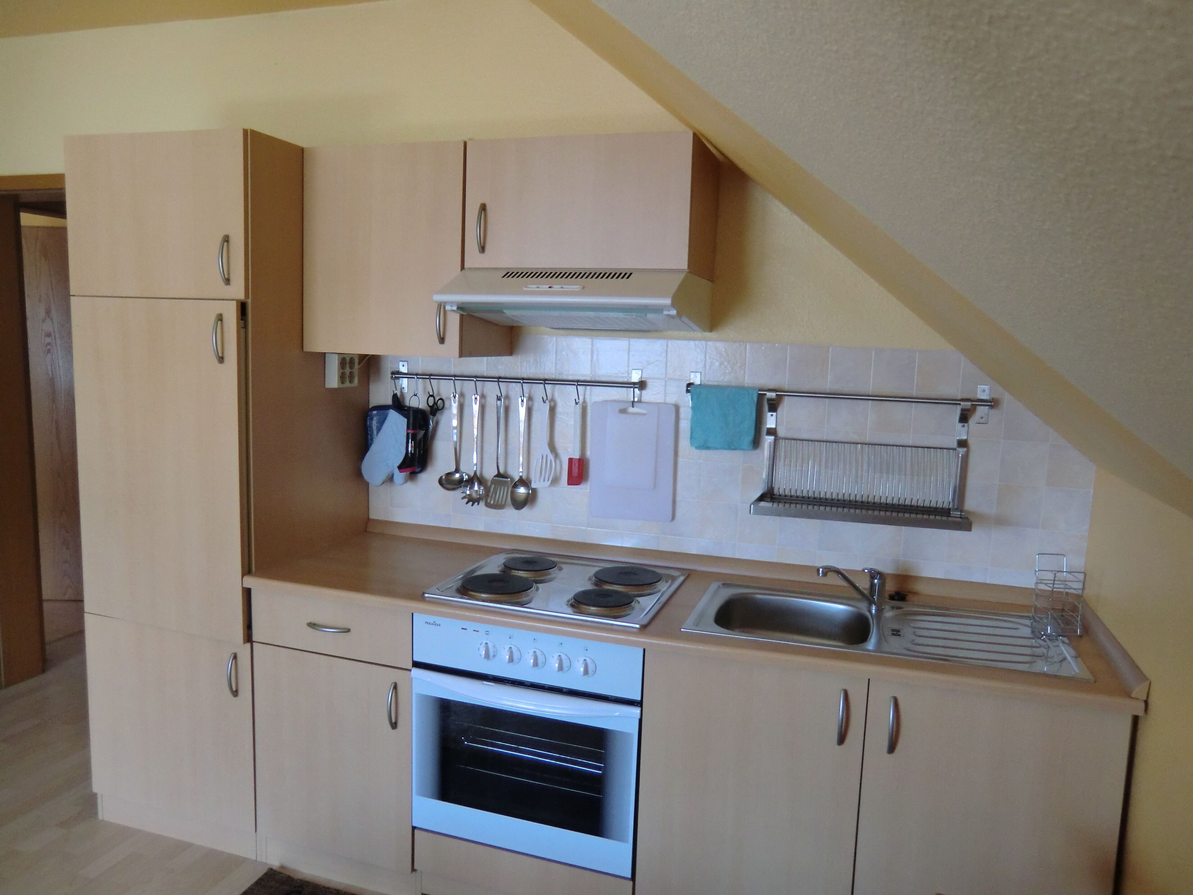 3-roomed apartment for 4 pers. with balcony, WLAN, TGL bathroom. 30 Min. To Frankfurt
