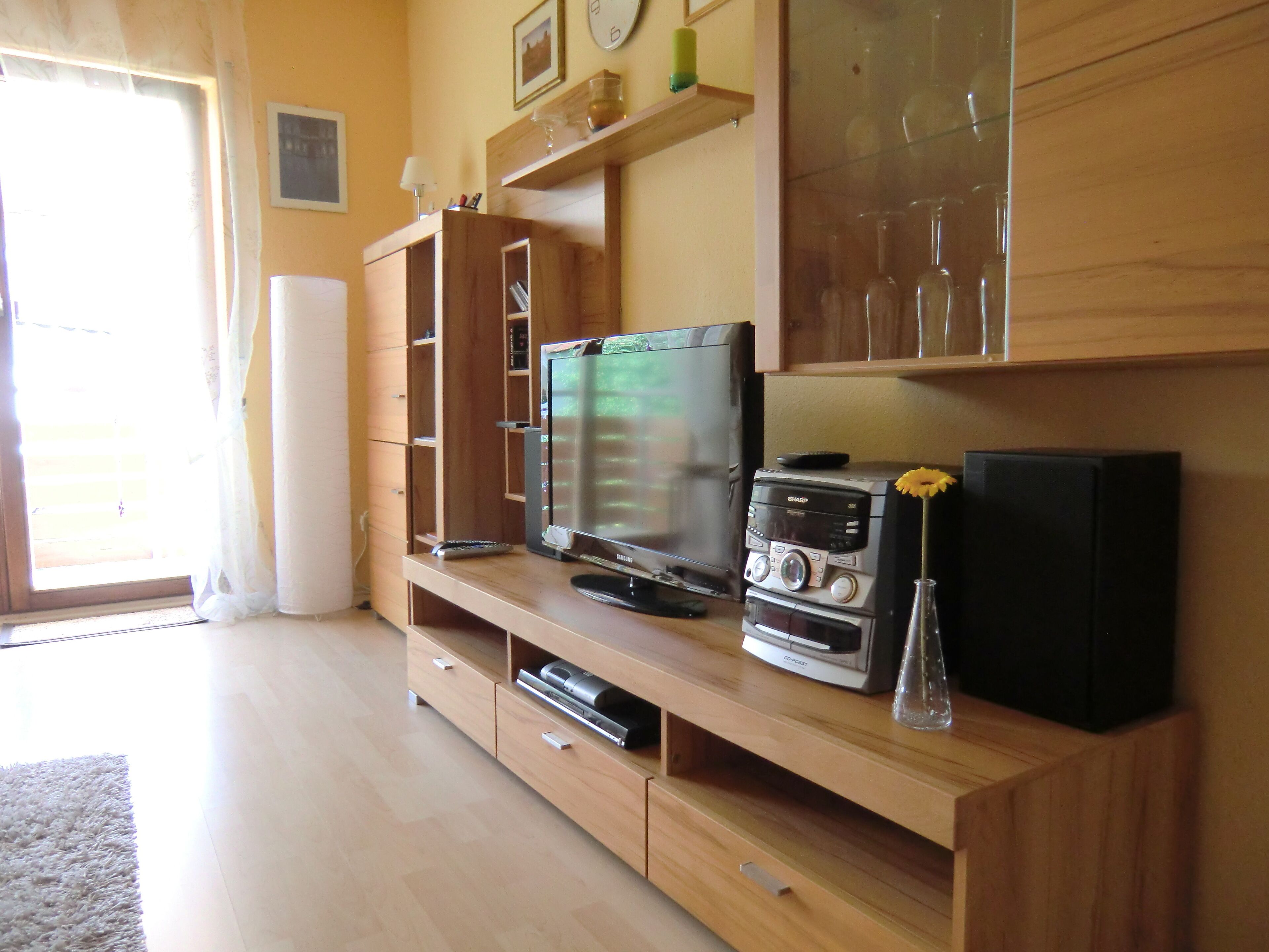 3-roomed apartment for 4 pers. with balcony, WLAN, TGL bathroom. 30 Min. To Frankfurt