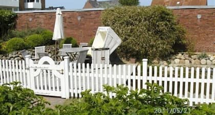 Sylt / Westerland, moderne 2-Zi EG Wohnung - strand- und zentrumsnah, WLAN