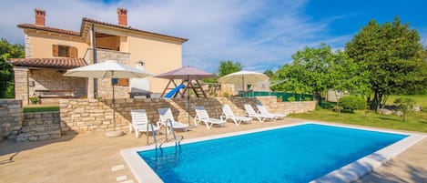 Alberca al aire libre